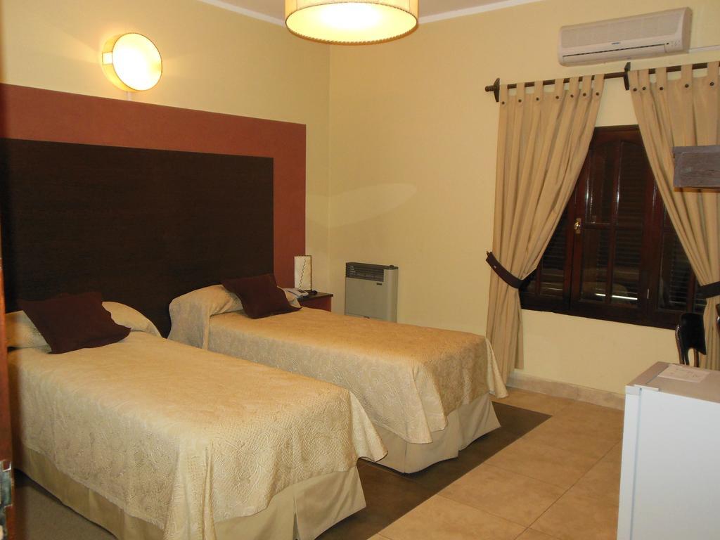 Hotel Aybal Сальта Экстерьер фото